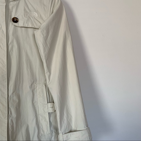 THE NORTH FACE Vintage White Carli Rain Jacket - Picture 8 of 16